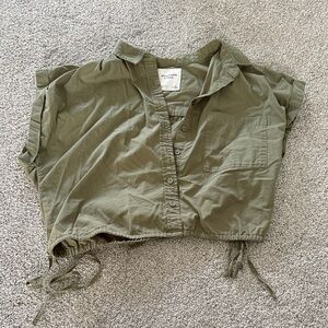 Abercrombie Olive Green Cropped Button-Up Shirt